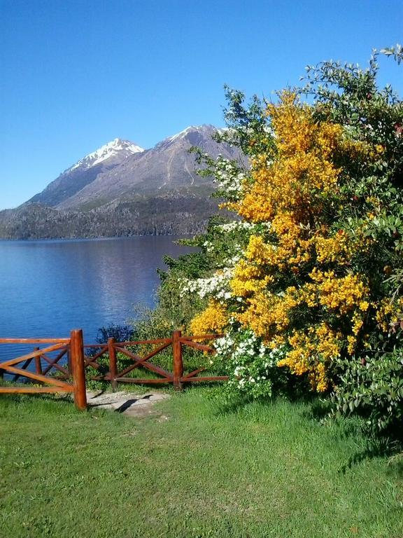 Lago Gutierrez Lodge 산카를로스데바릴로체 외부 사진